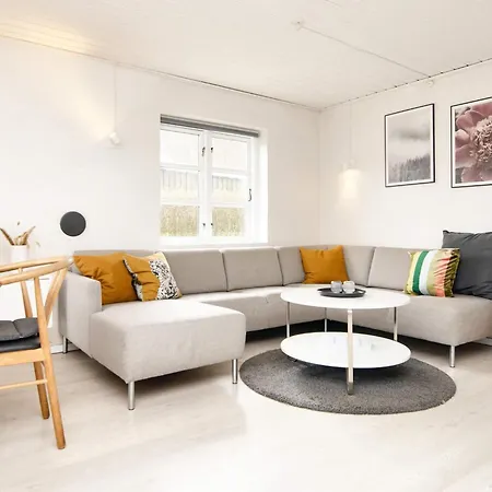 Cozy Retreat Near - By Traum Holiday home