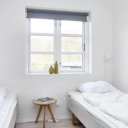 6 Person Holiday Home In Borkop بيت للعطل Børkop
